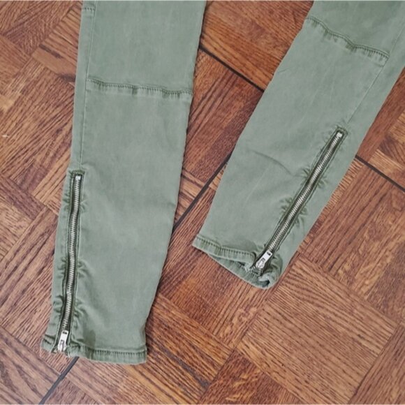 ZARA- Soft Sage Green Cargo Skinny Fit Pants with Zip Ankle - Picture 9 of 15